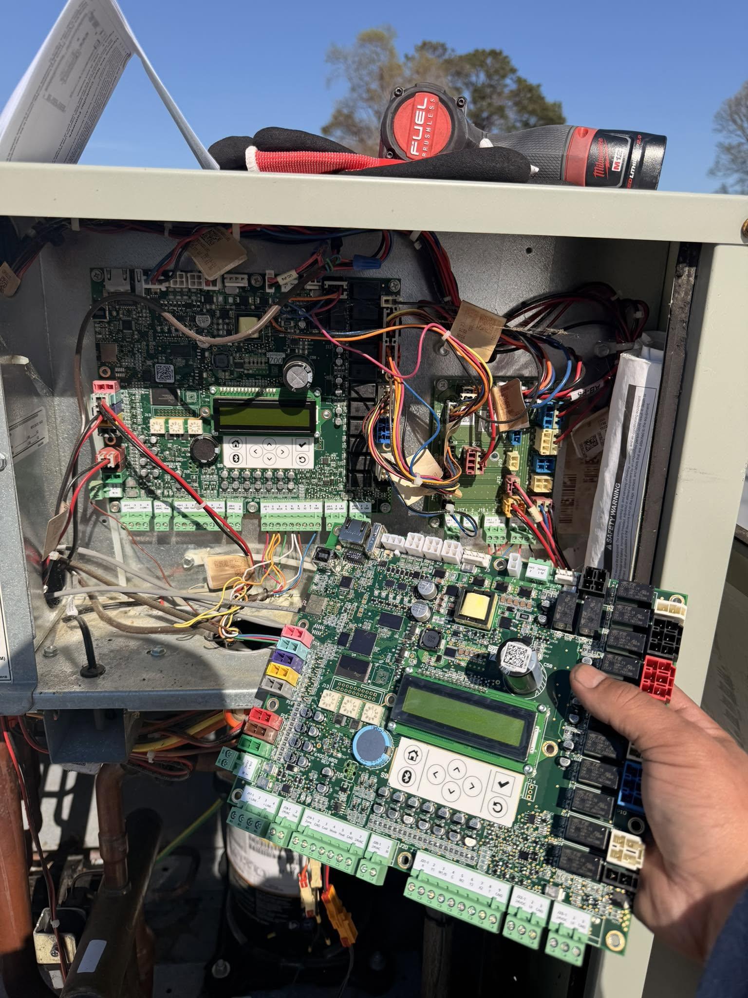 Diagnostic work on an HVAC control board